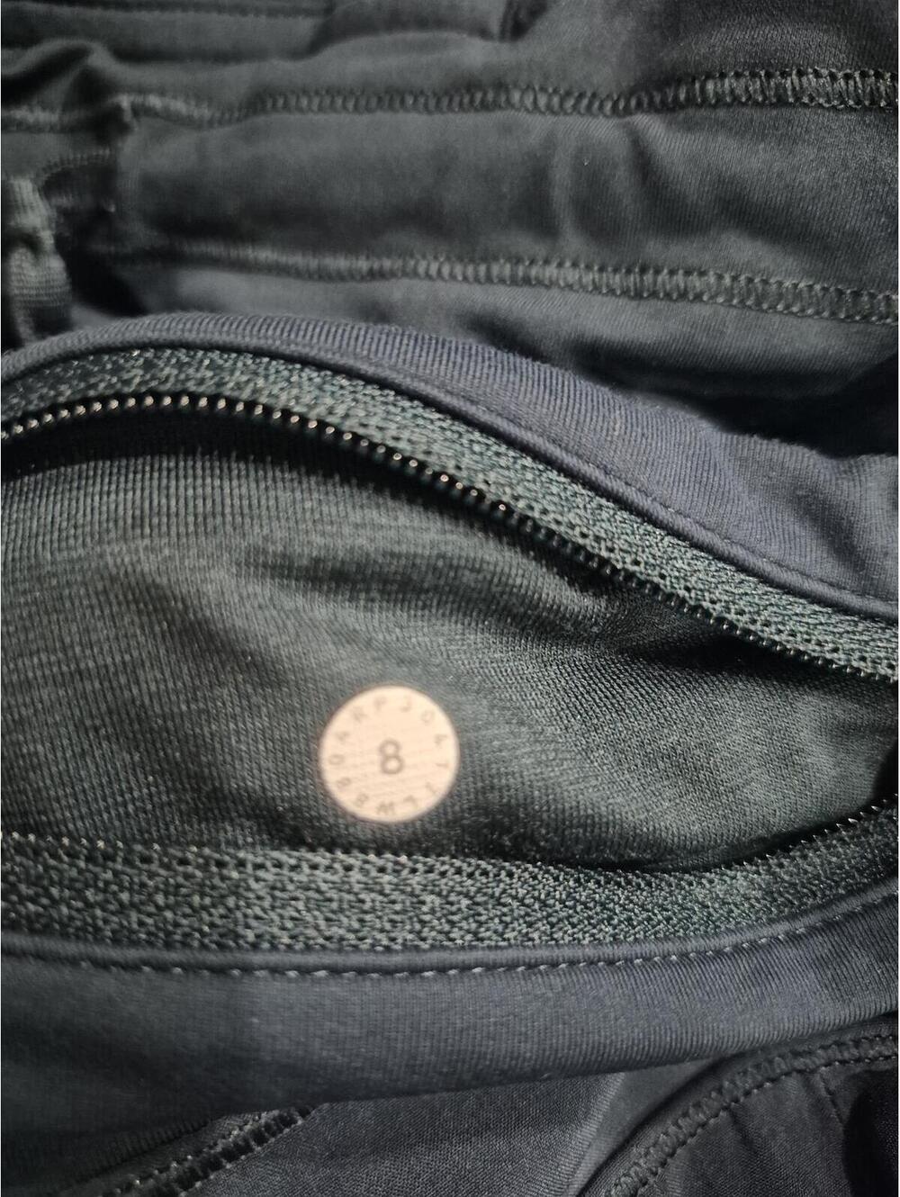 Lululemon circuit breaker Skirt Size 8 - Picture 4 of 5